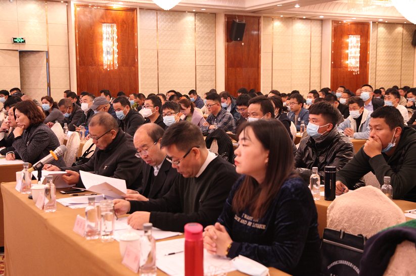 8%X5QS}_130V6UN]3U8N~UB